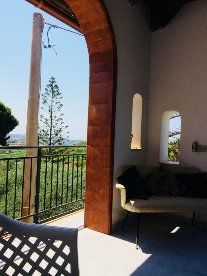 Casa Vacanza Mariaoliva Villa Menfi Kültér fotó